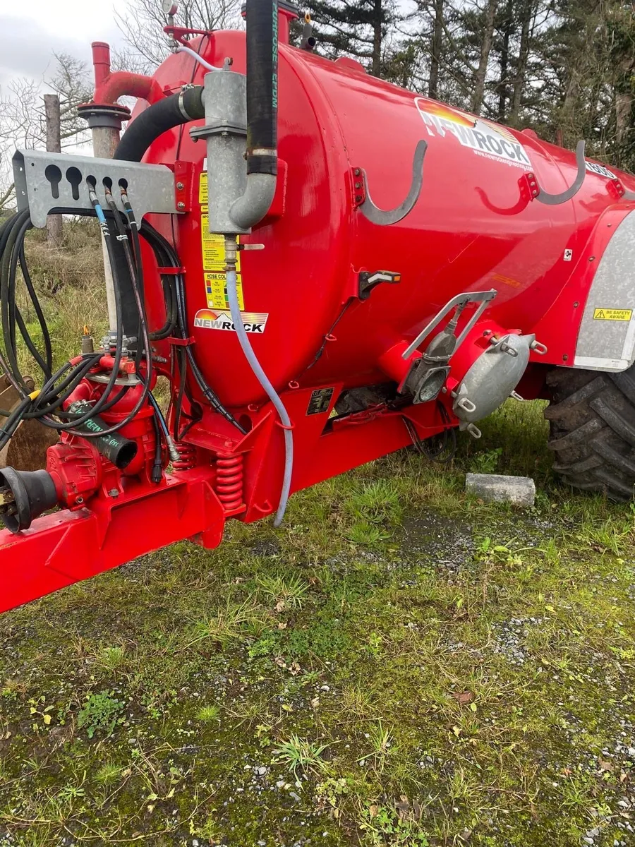Newrock slurry tanker - Image 3