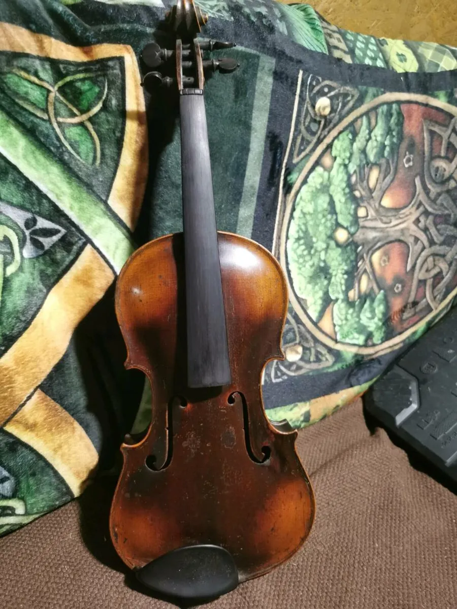 Old Full size Violin - Image 1