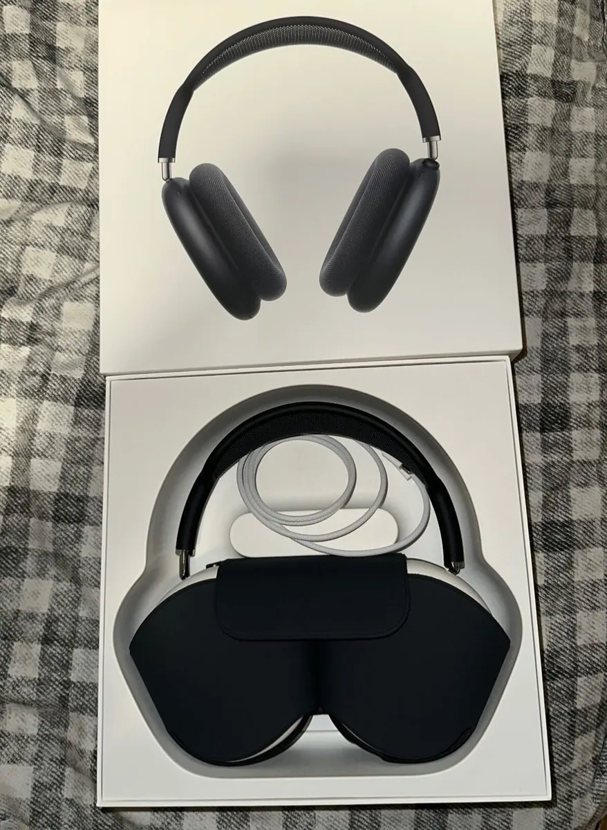 Airpod pro max’s