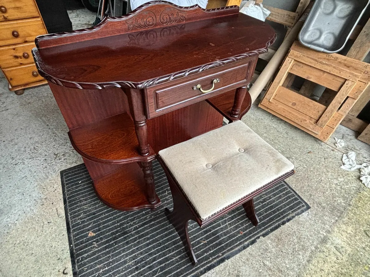 Dressing Table and Stool. - Image 1