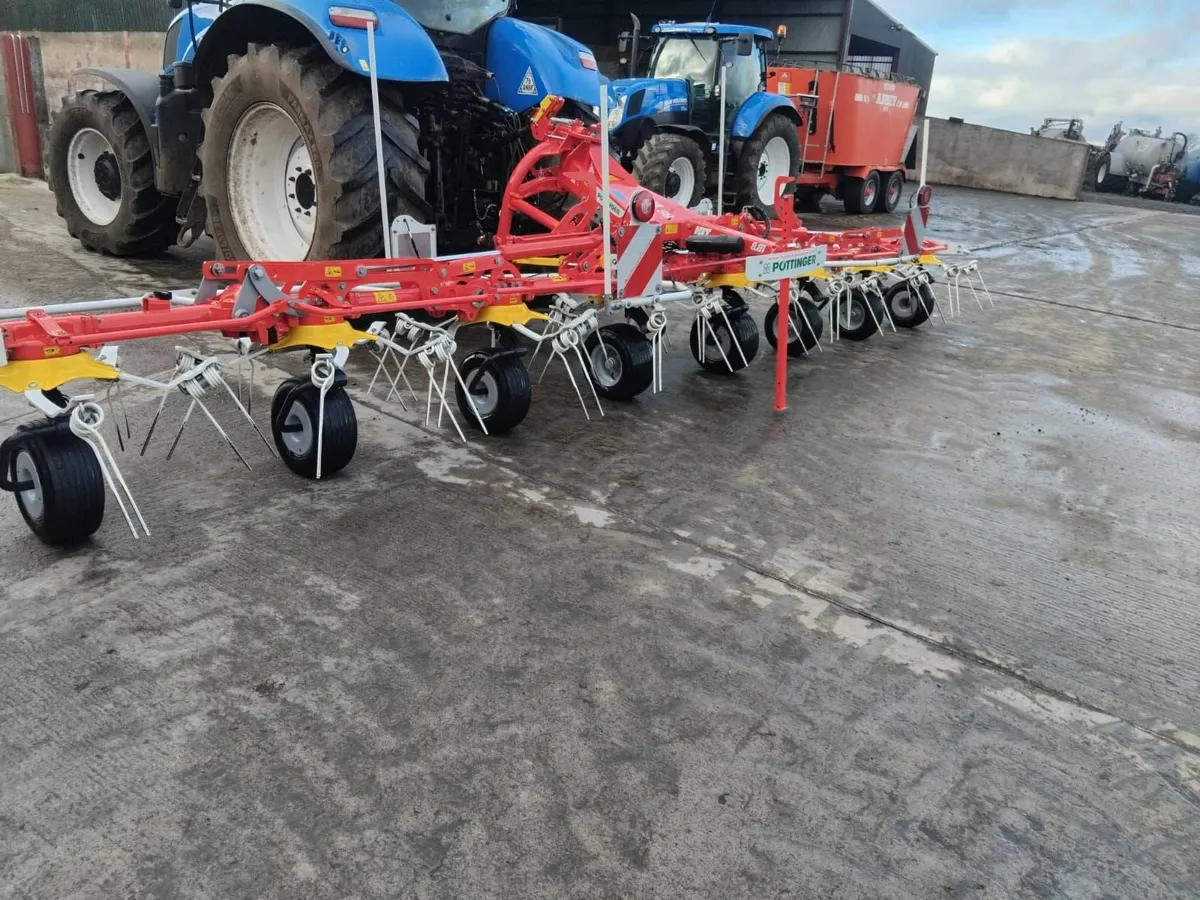 Pottinger 8.81 tedder - Image 4