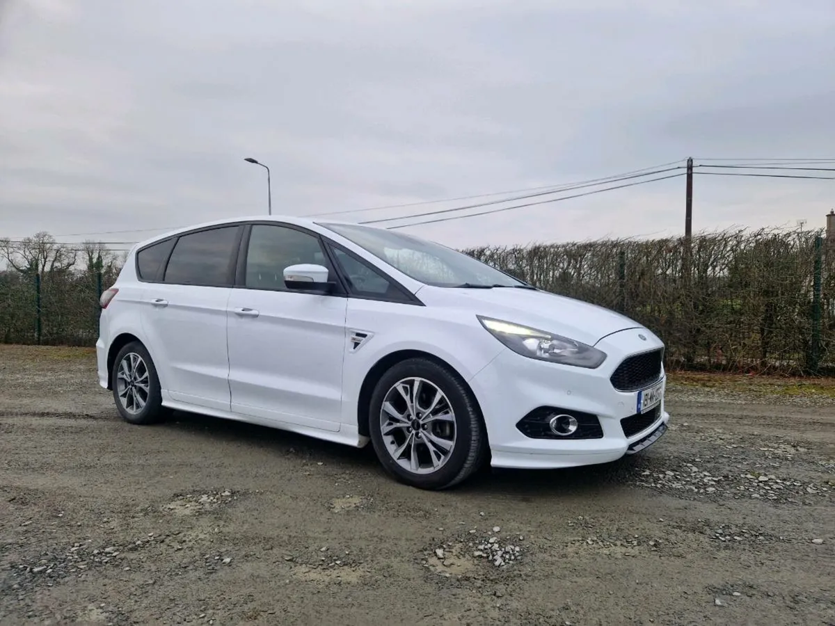 Ford S-Max ST-Line 2.0 TDCi 190BHP - Image 3