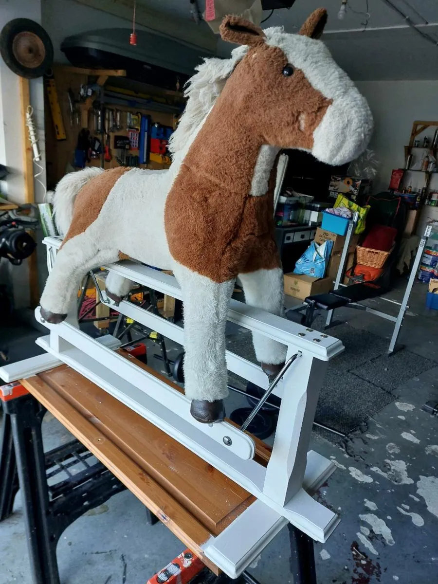 Rocking horse - Image 1