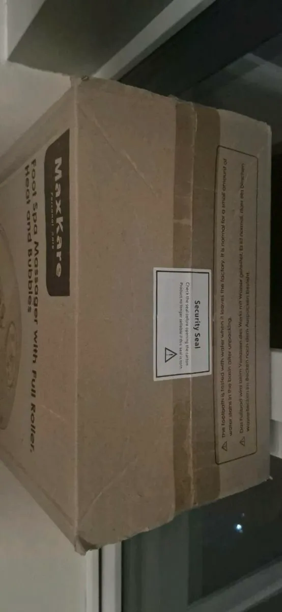 FOOT SPA MASSAGER WITH FULL ROLLER ,HEAT& BUBBLES - Image 2