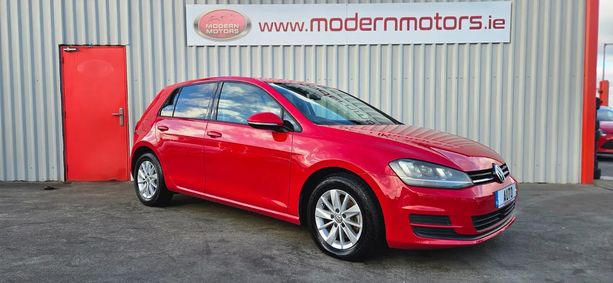 Volkswagen Golf automatic 1.2 tsi comfort low kms - Image 1