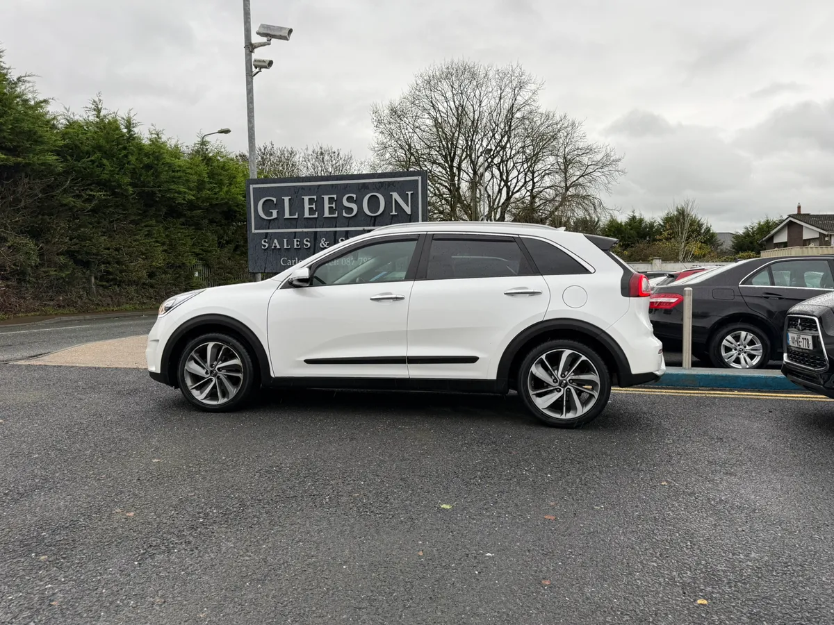 2018 Kia Niro 1.6 Hybrid Petrol Automatic. - Image 2