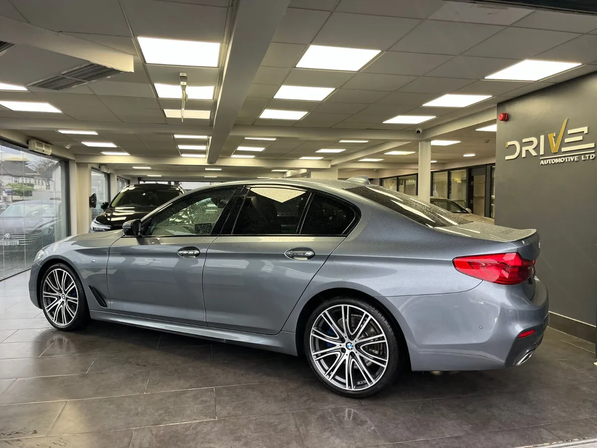BMW 5-Series 2017 530d M-Sport Pro Pac - Image 4