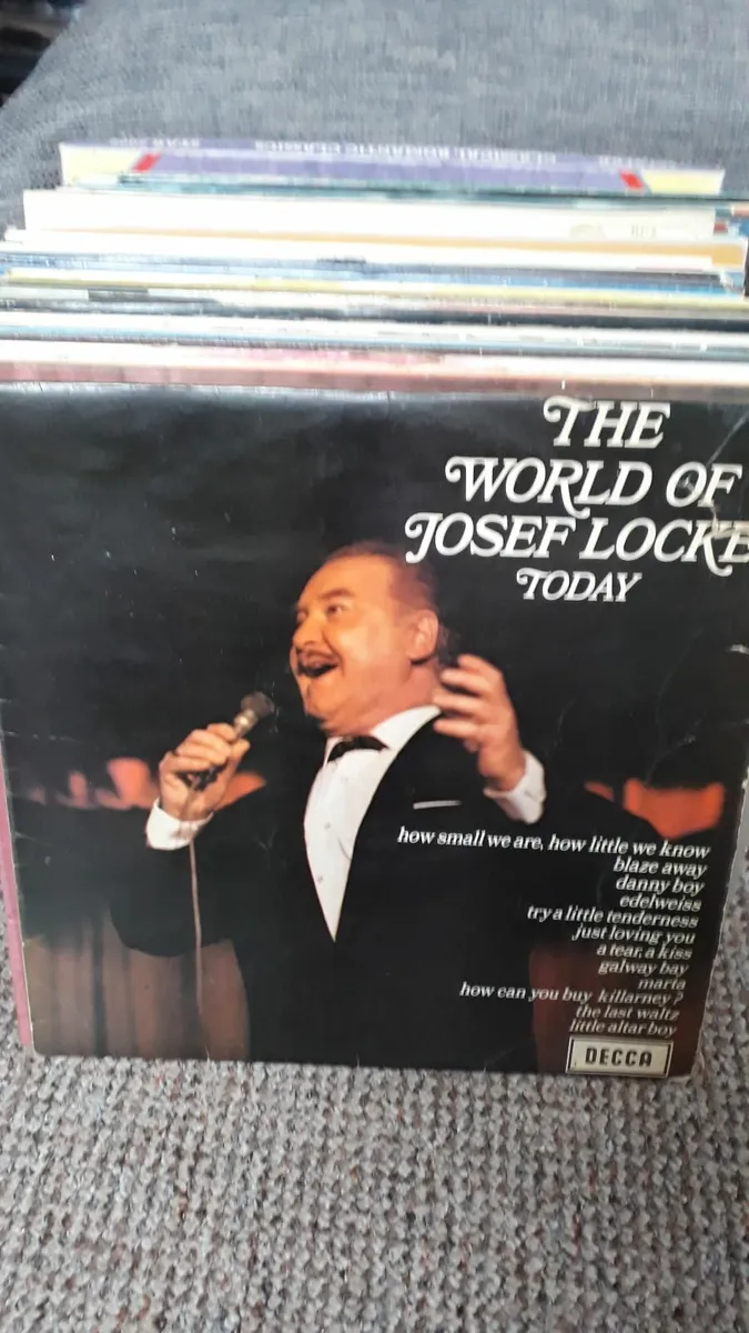 70 Vintage Vinyl LP's - Image 3