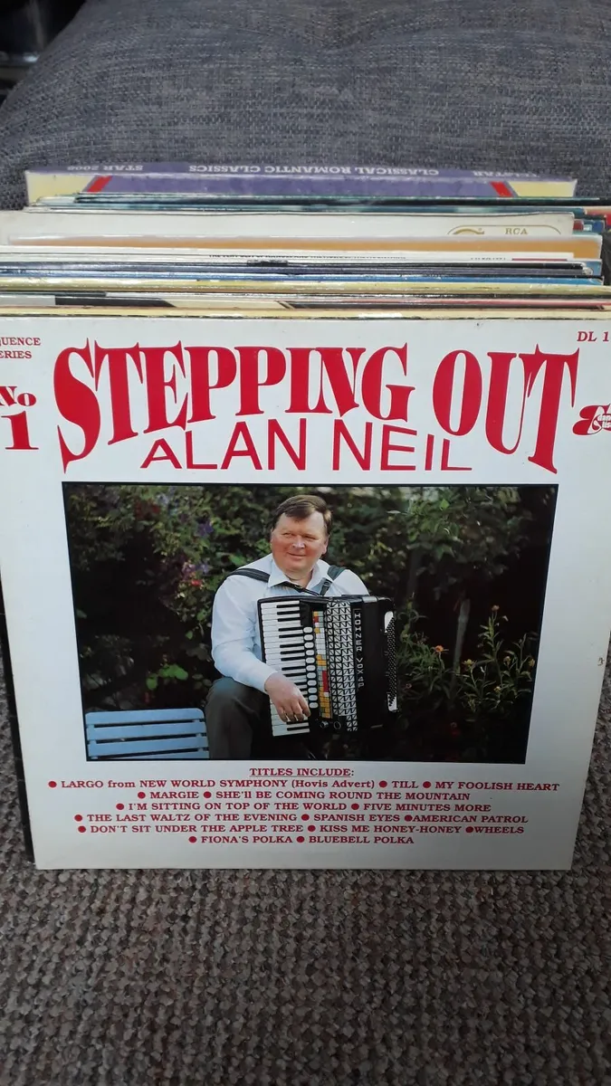 70 Vintage Vinyl LP's - Image 4