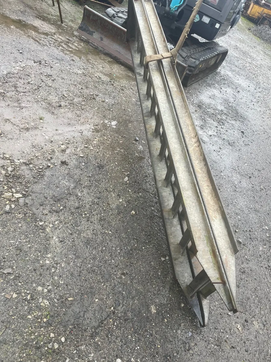 Loading ramps heavy duty galvanised steel - Image 1