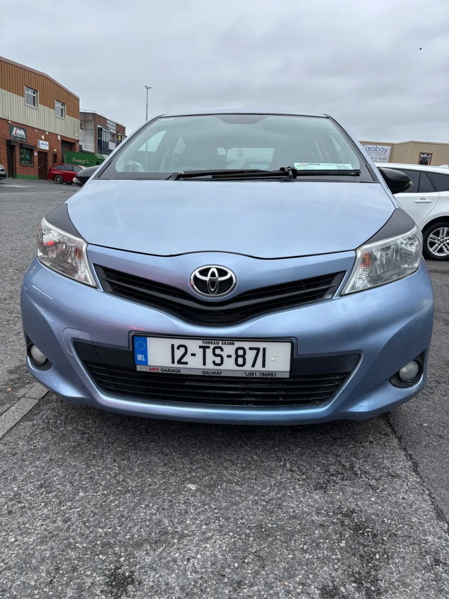 2012 Toyota Yaris 1.0 VVT-i TERA - Image 3