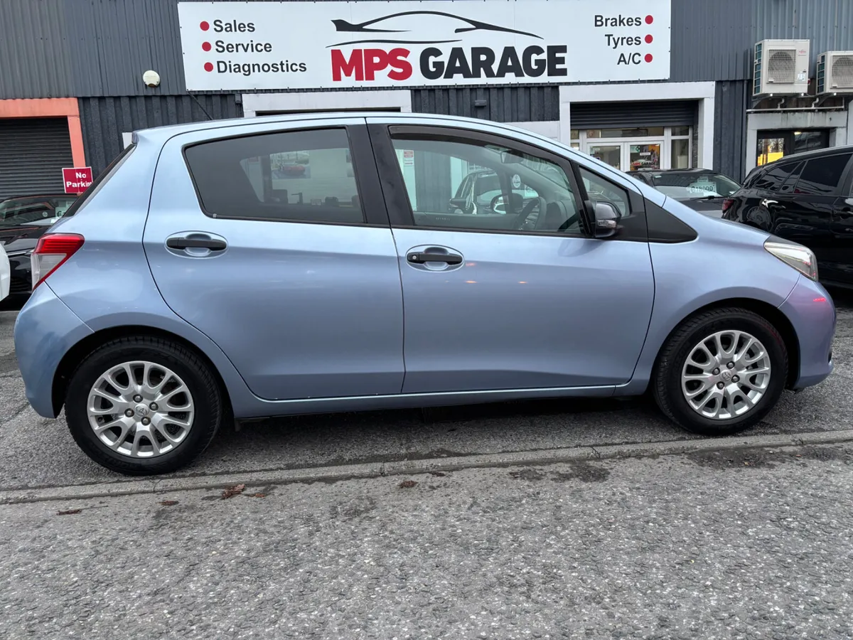 2012 Toyota Yaris 1.0 VVT-i TERA - Image 1