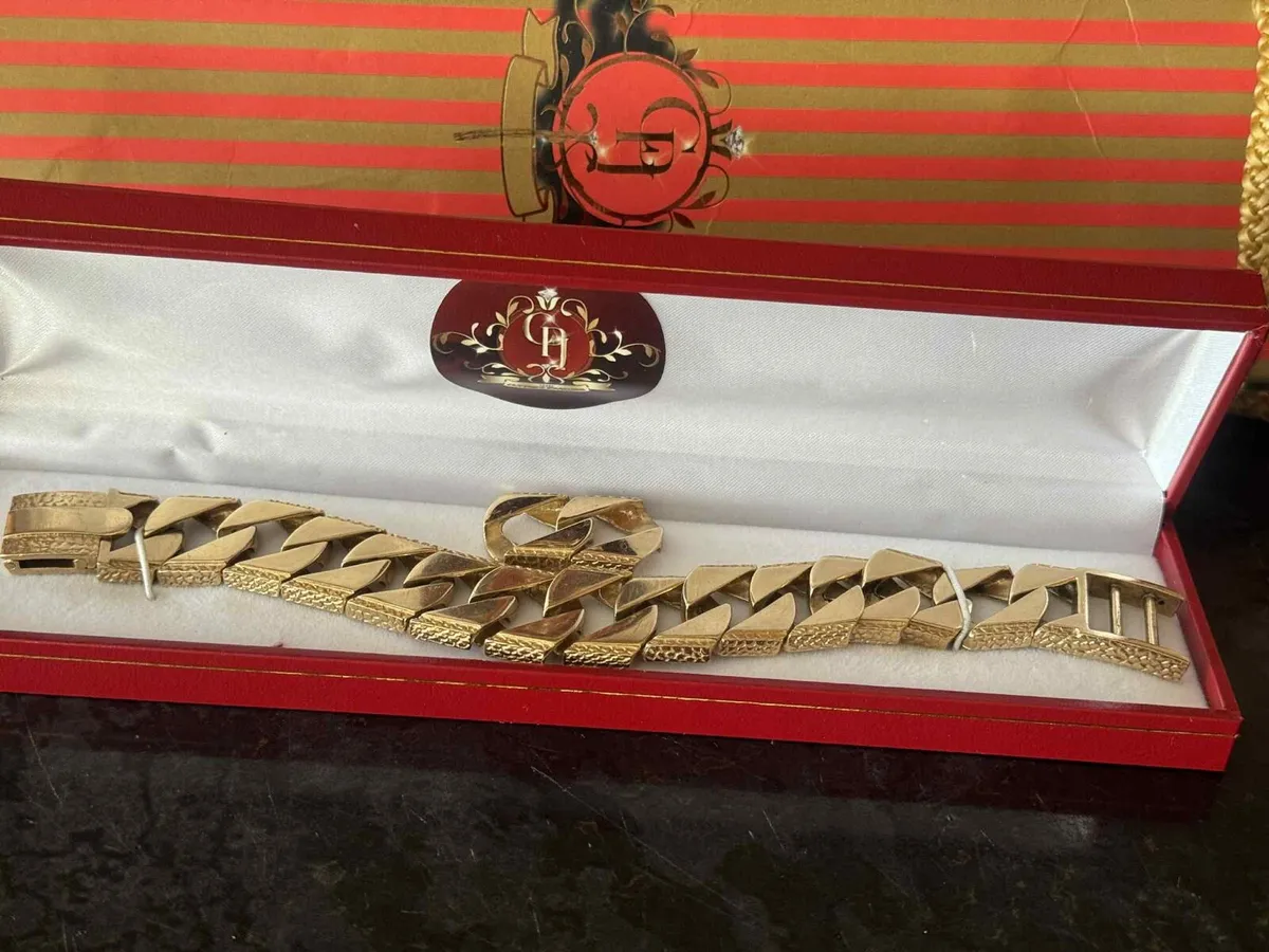 9ct Gold Men’s Chaps Bracelet 92 Grams - Image 1