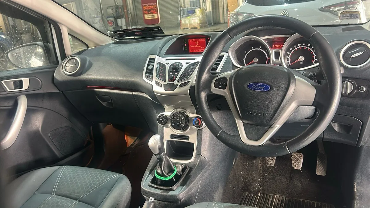 2012 Ford fiesta 1.2L - Image 4