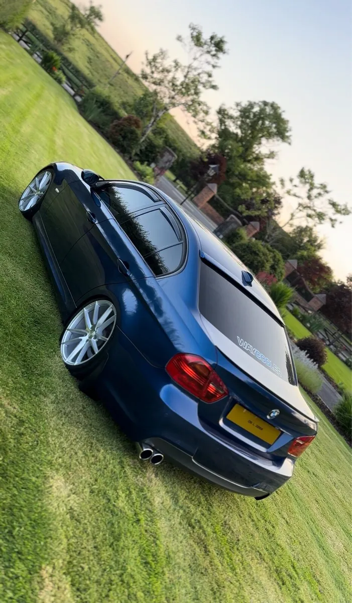 BMW 3 series - Image 1