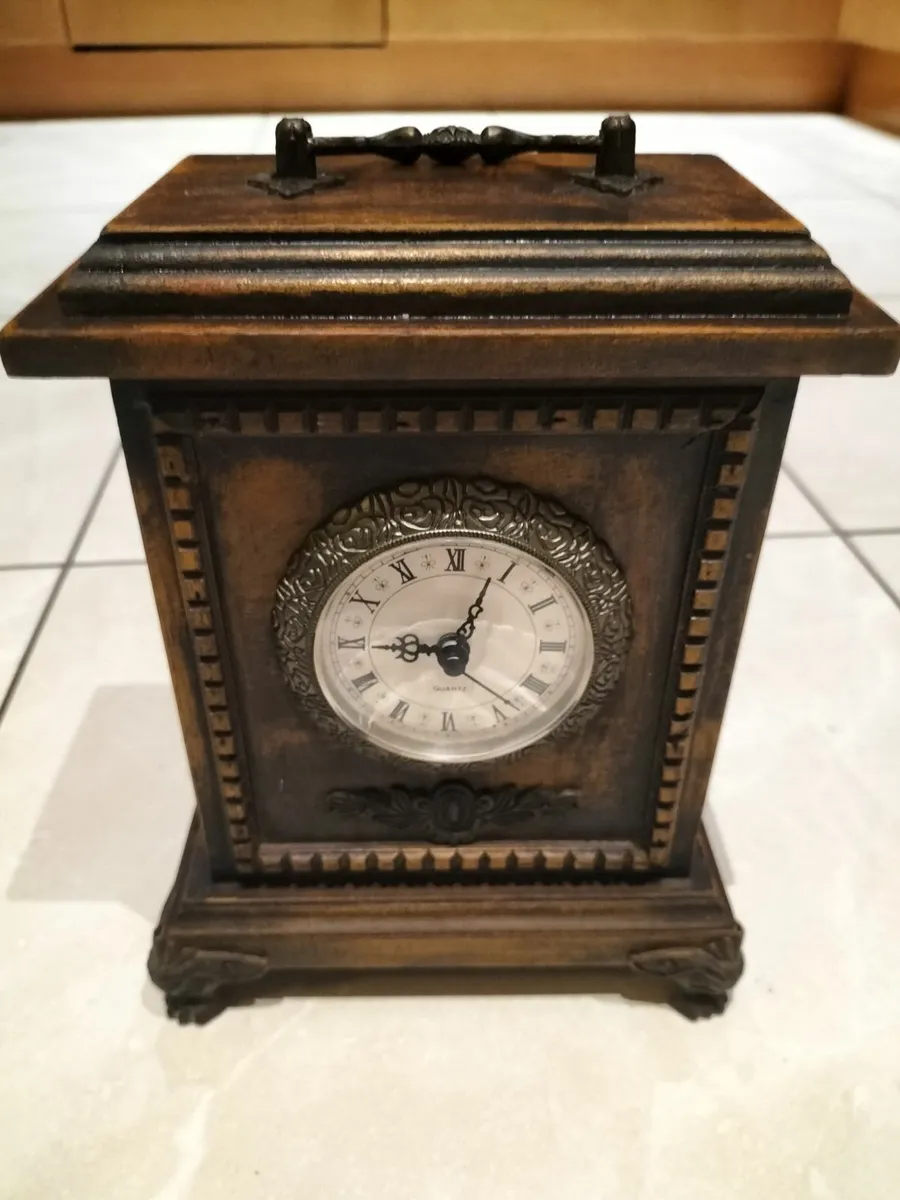 Quartz Mantal Clock - Image 2