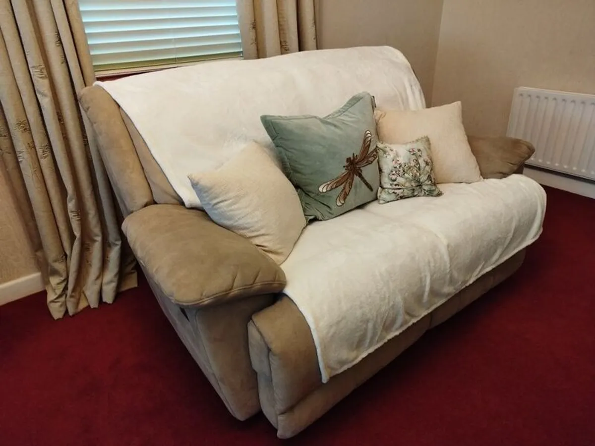 Suede 3 piece - 3, 2 & 1 - Image 3