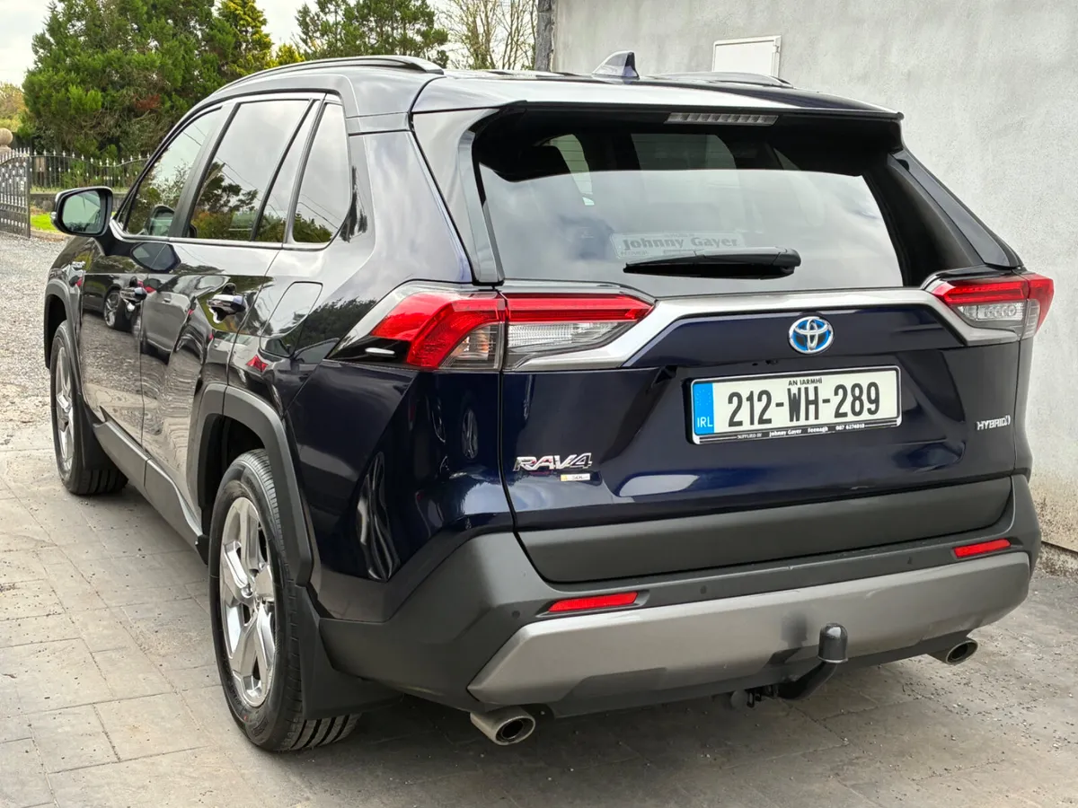 Toyota RAV4 2021 - Image 4