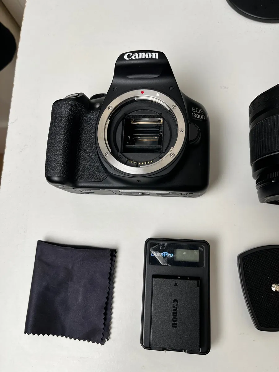 Canon 1300d - Image 2