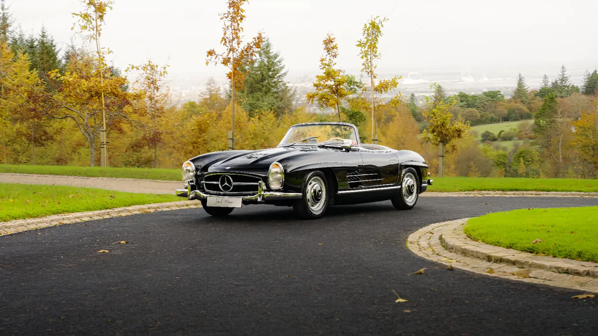 1959 Mercedes-Benz 300SL Roadster - Image 2