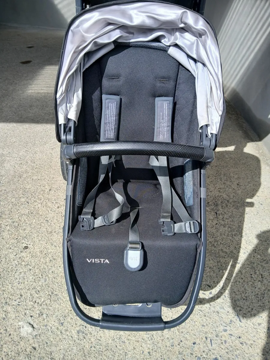 Uppababy Vista Buggy ,Rumble Seat & Buggy Board - Image 4