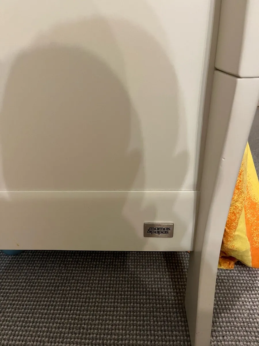 Mamas & Papas cot bed and chest of drawers - Image 2