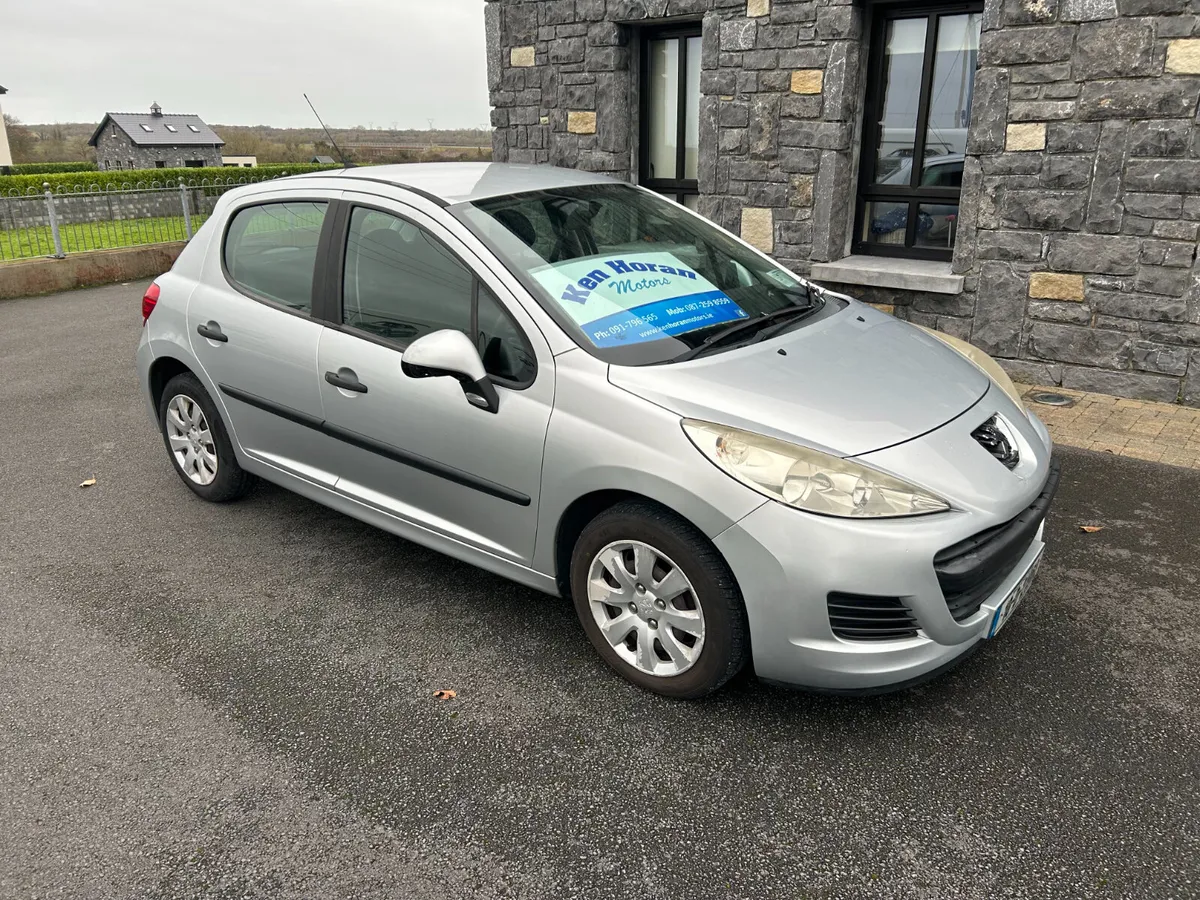 Peugeot 207 1.4 DSL 5DR 2010 - Image 1