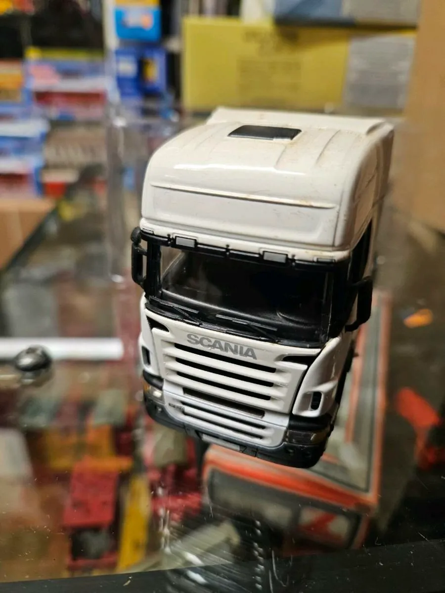 Corgi Caramara Scania Tractor Unit 1.50 - Image 3