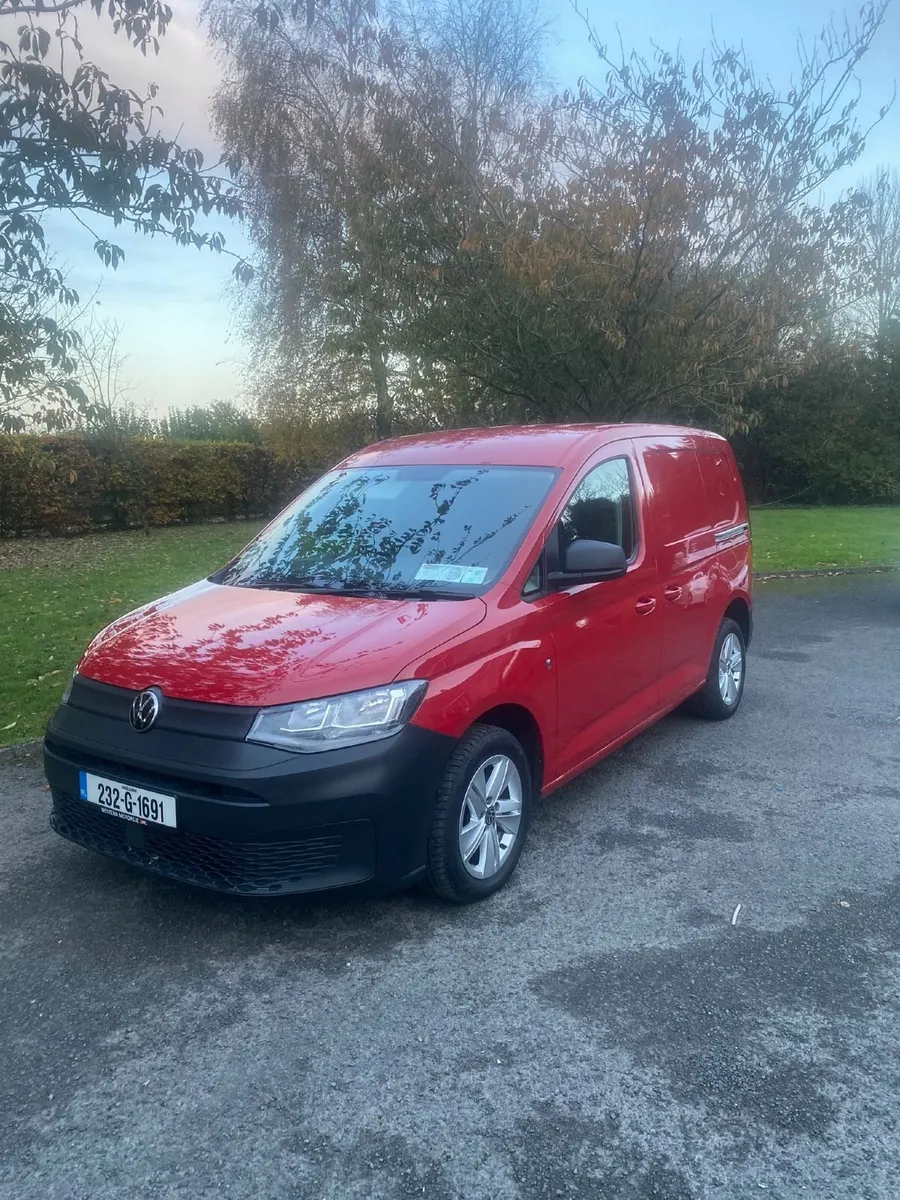 Volkswagen Caddy 2023 - Image 3