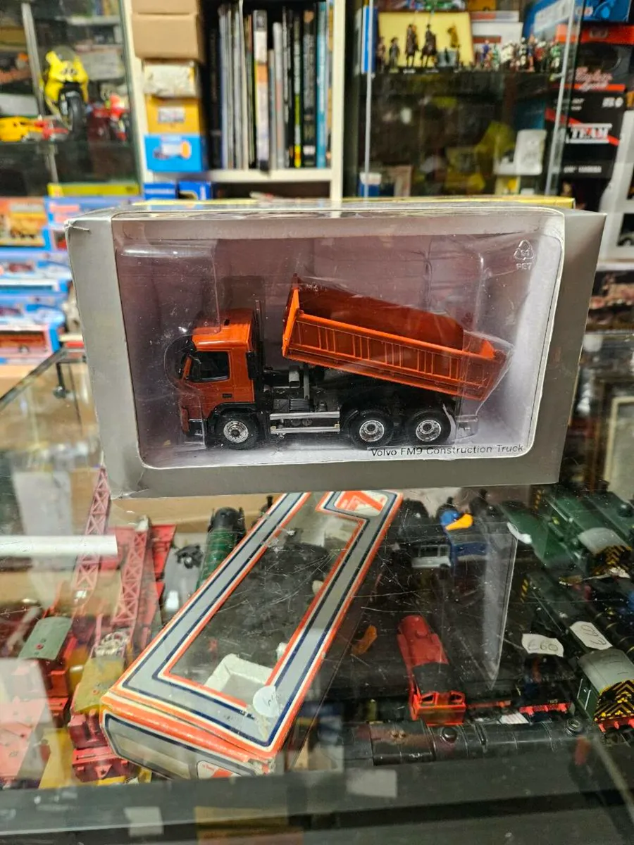 Corgi Motorart Volvo Tipper Truck 1.50 - Image 1