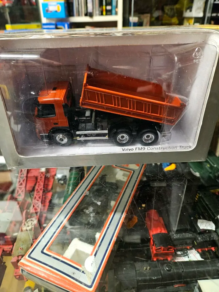 Corgi Motorart Volvo Tipper Truck 1.50 - Image 4