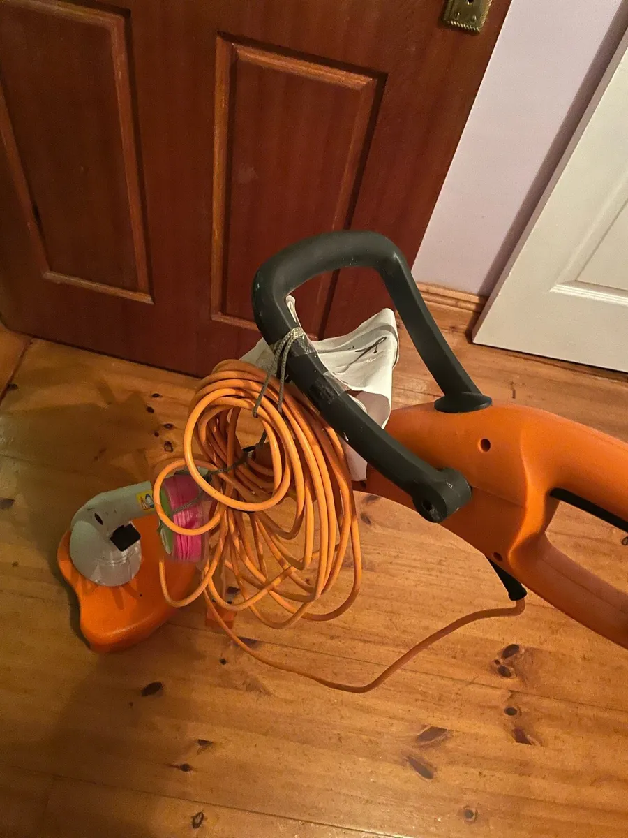 Stihl electric strimmer - Image 3