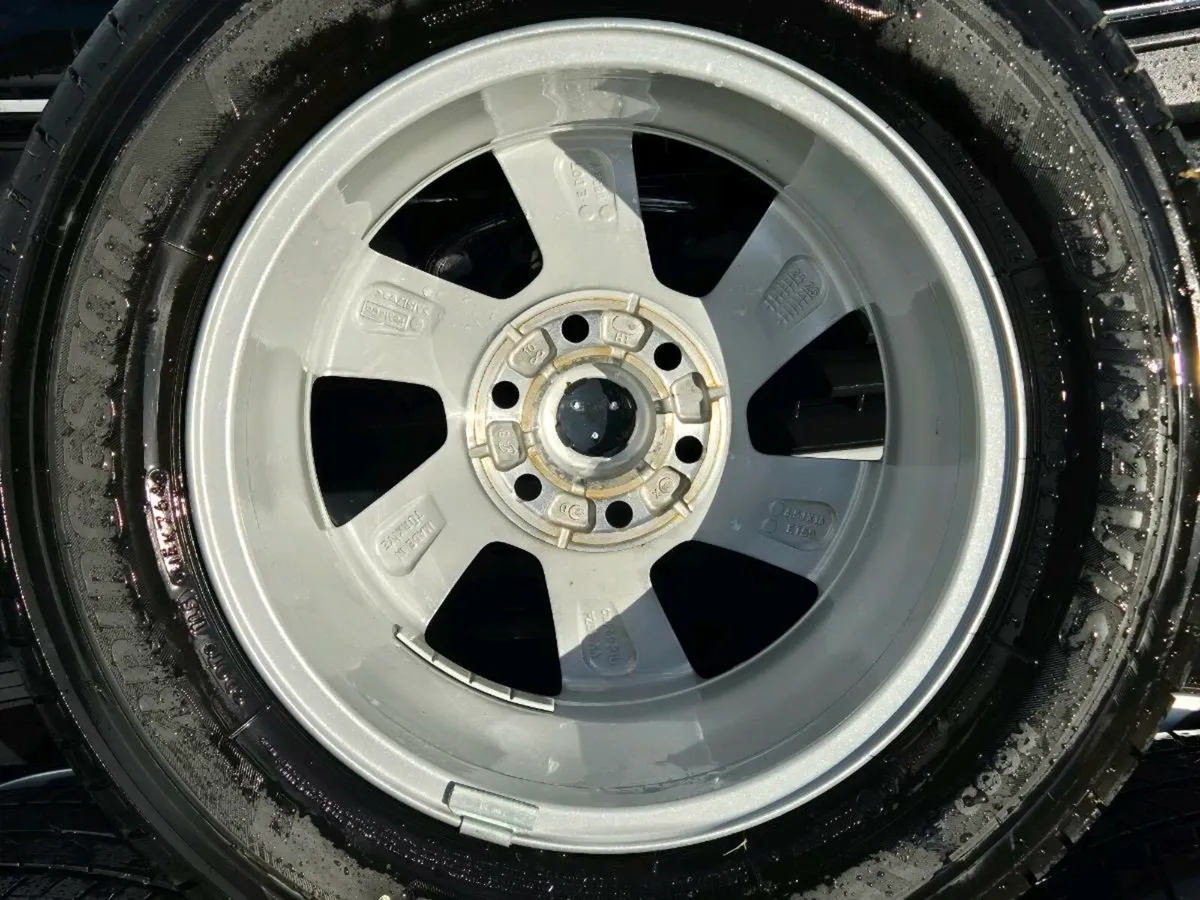 Ford transit custom limited 6 STUD Wheels for 2025 - Image 3