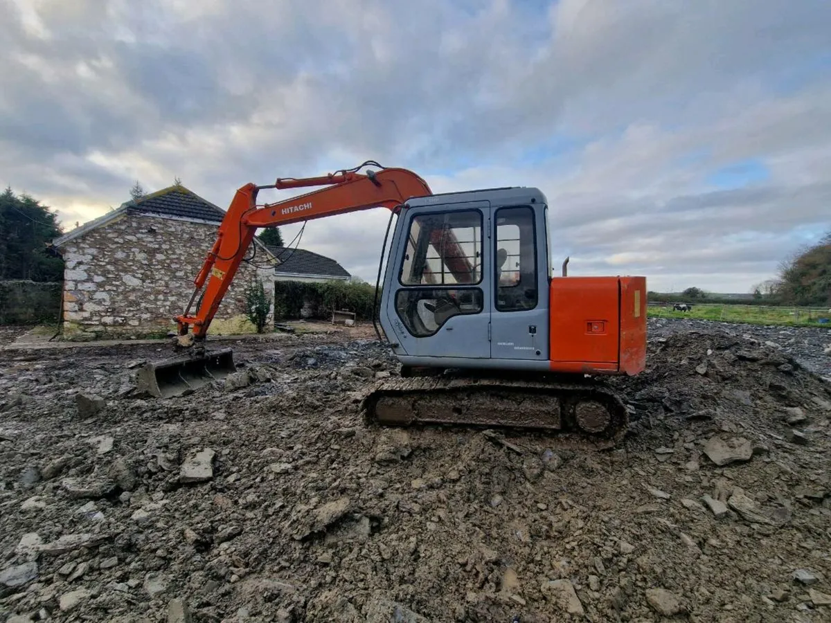 6 ton Hitachi - Image 3