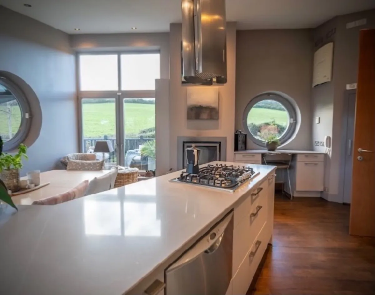 Gas hob  70x 50 - Image 3