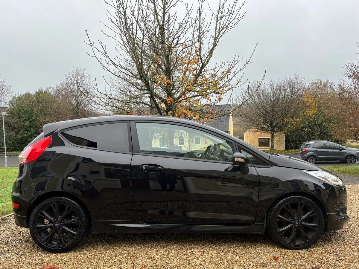 2015 ford fiesta 1.0 Zetec S black edition - Image 2