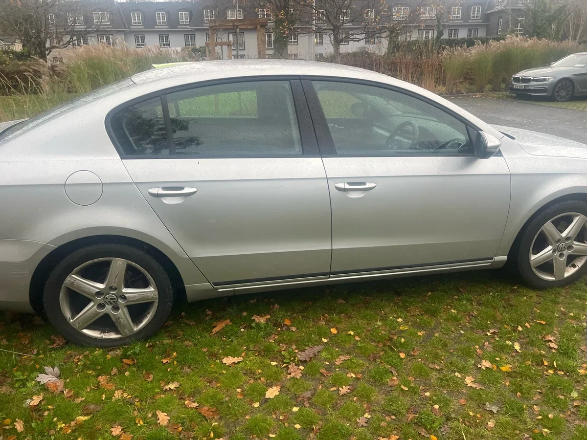 VW Passat 1.6L Comfortline - Image 4