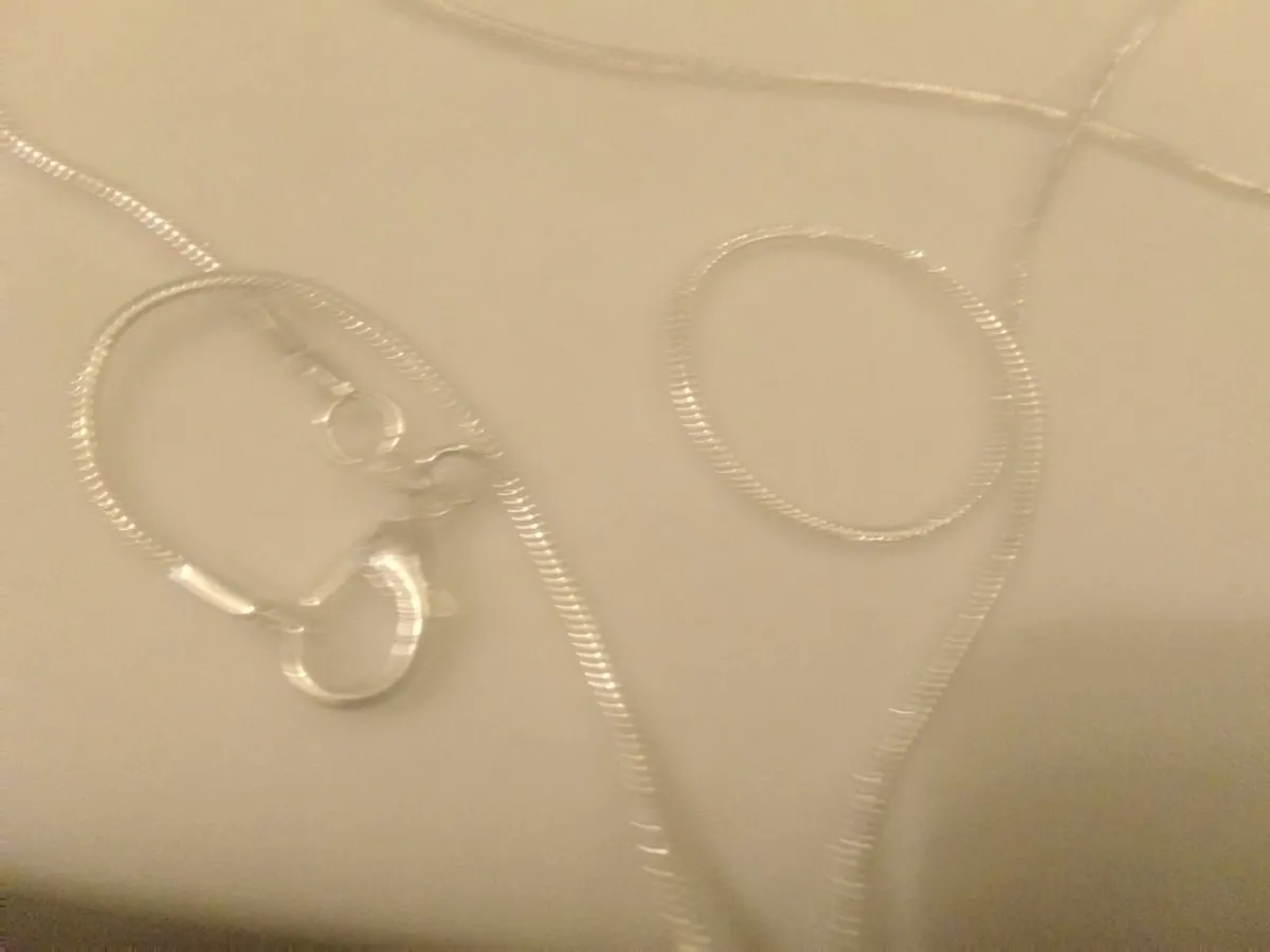 Sterling silver high shine chunky cross new 18INCH - Image 3