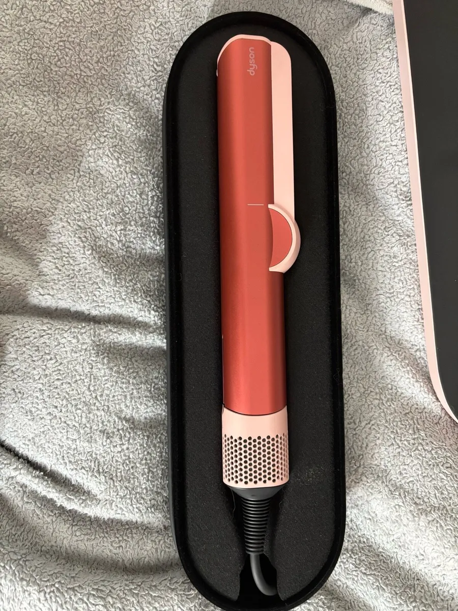 pink dyson air straight - Image 2