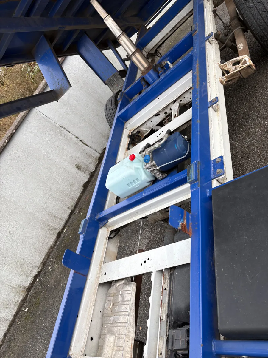 MERCEDES-BENZ Dropside Tipper Auto 2014 - Image 4