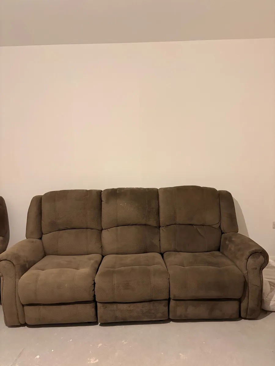 Couch and Two Armchairs - Image 4