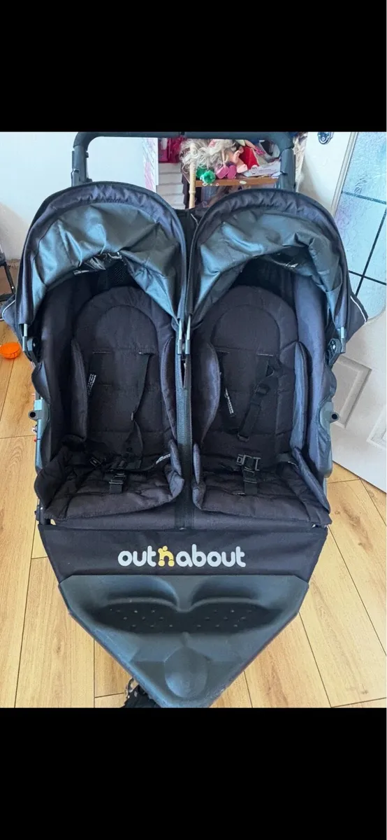 Out n about - Image 1