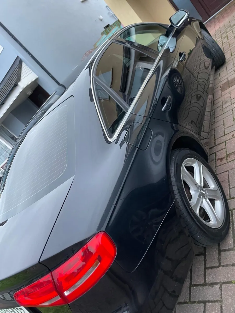 2L Audi A4 - Image 4