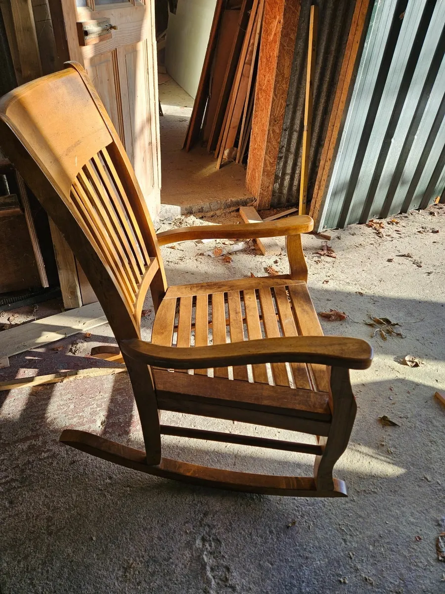 Rocking chair - Image 1