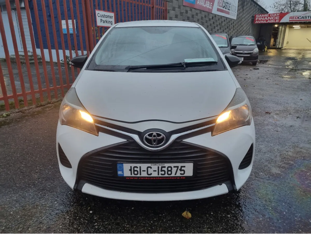 Toyota Yaris 1.0 TERRA 5DR (NCT 10/26) - Image 2