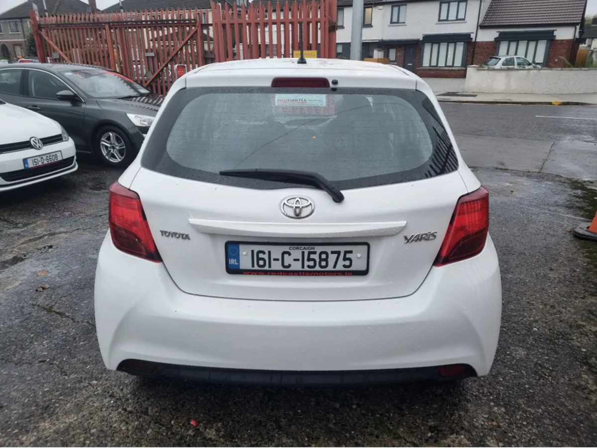 Toyota Yaris 1.0 TERRA 5DR (NCT 10/26) - Image 4