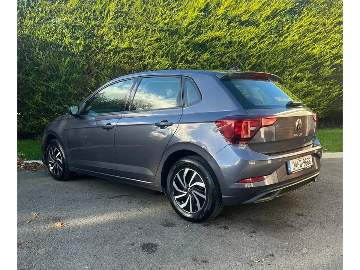 Volkswagen Polo LIFE 1.0 TSI 95BHP MANUAL 5SPEED 5 - Image 4