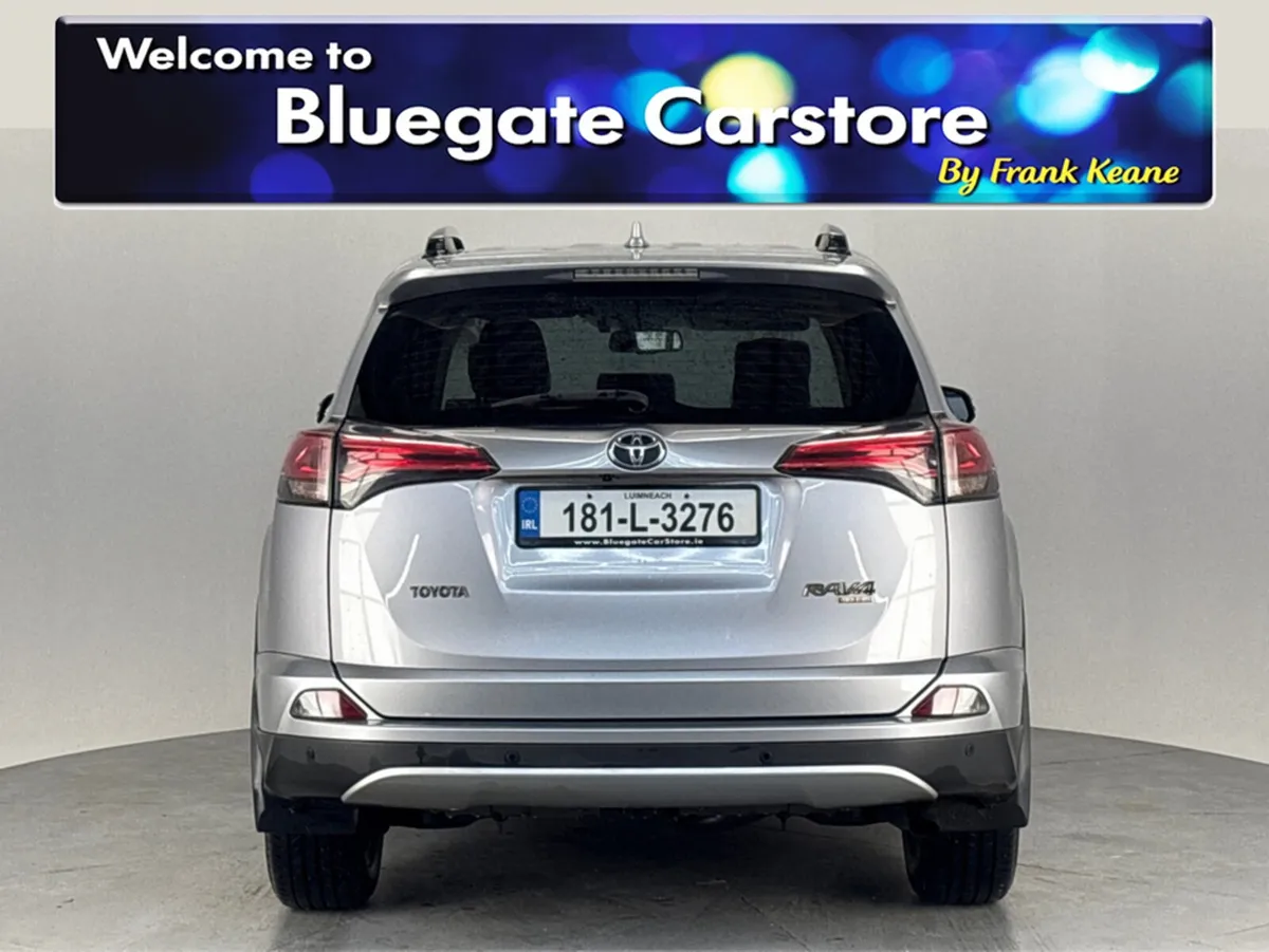 Toyota RAV4 RAV4 2.0 D-4D LUNA SPORT **TOUCHSCREEN - Image 4