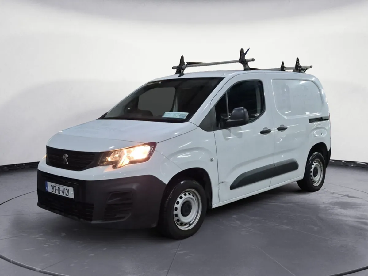 Peugeot Partner 1.5 BLUE HDI 75 PANELL PANELLED 6. - Image 1