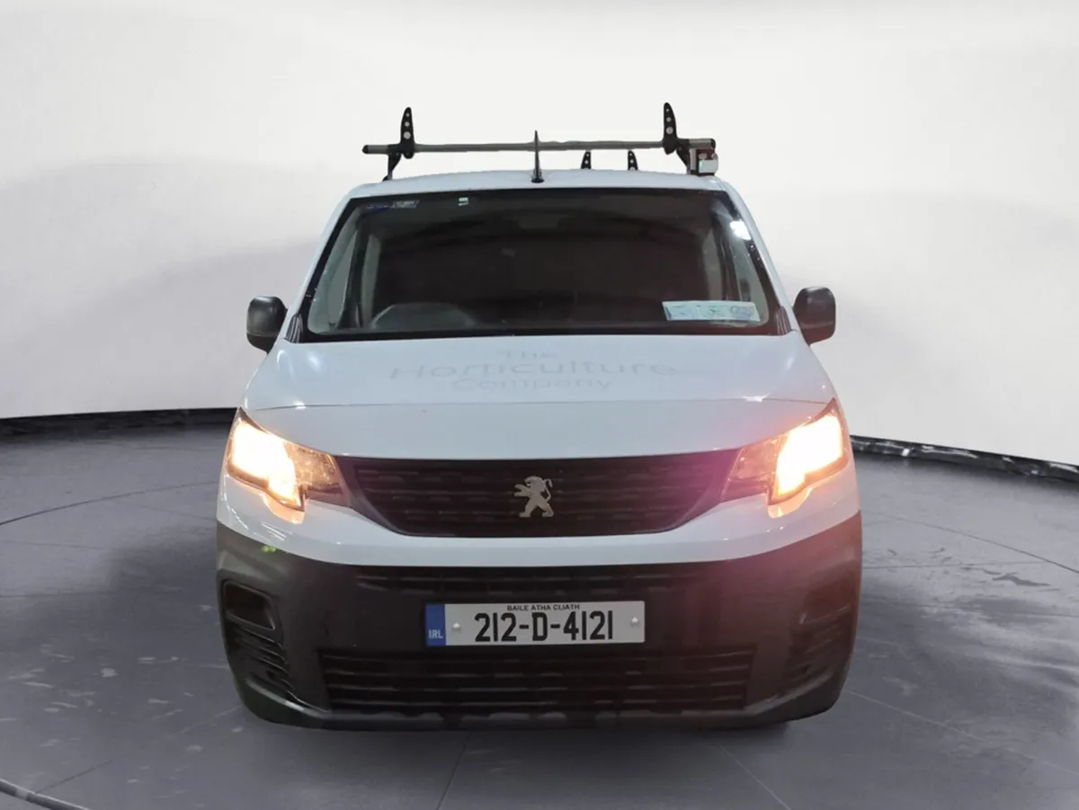 Peugeot Partner 1.5 BLUE HDI 75 PANELL PANELLED 6. - Image 2